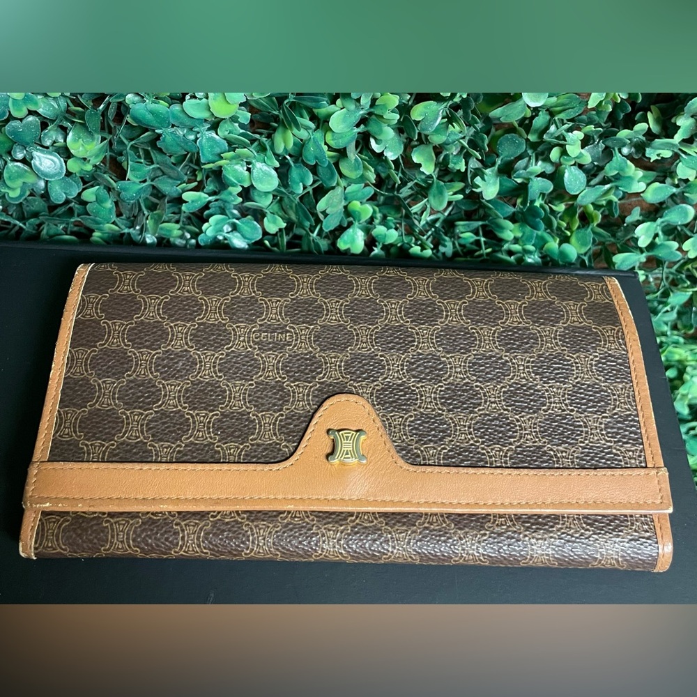 Celine Macadam Long Bifold Kisslock Wallet - Vintage